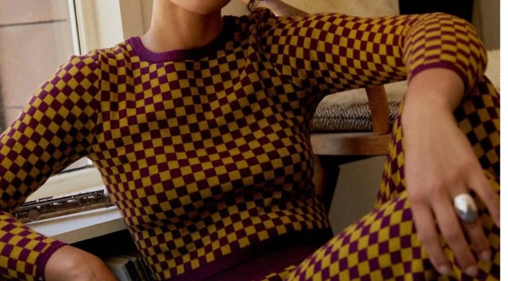 Daydreamer Fig Check Fitted Cropped Pullover Sweater - M
